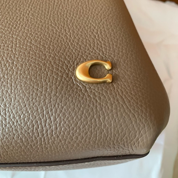 Coach Handbags - Sold❌Brand New / Botique Fresh Lana Shoulder Bag 23💗💗